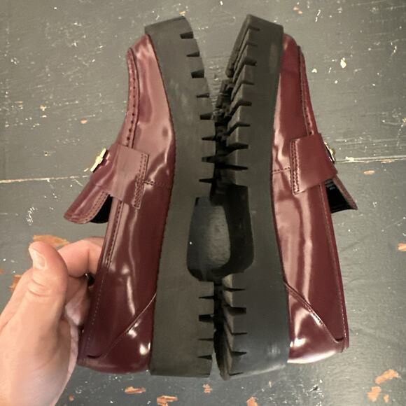 Guess Maroon Red Patent Leather Platform Loafers Shoes Women’s 8.5 - BP - Picture 11 of 15